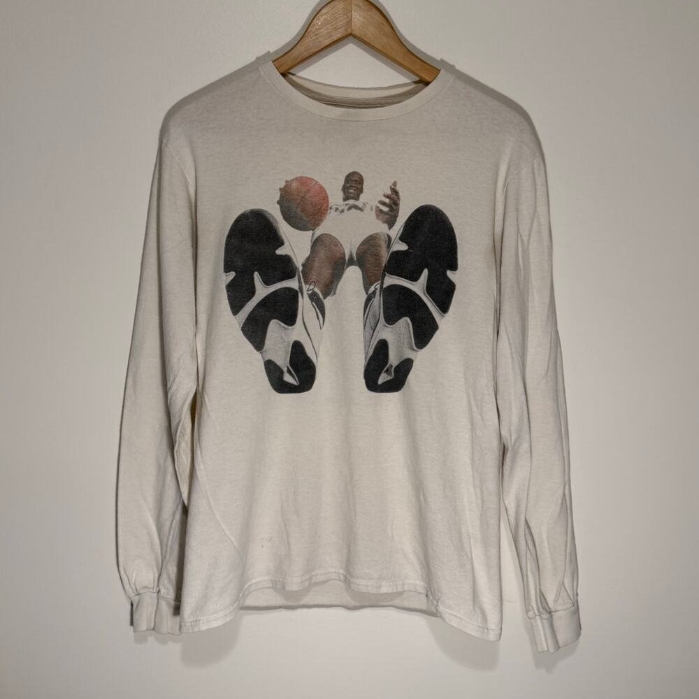 Y2K Shaq Basketball Graphic Long Sleeve Tee size Small